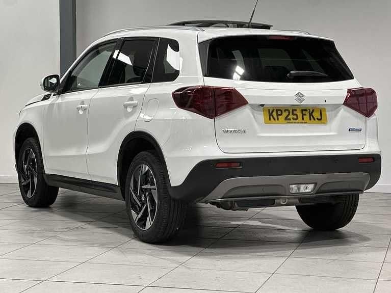 Used Suzuki Vitara 129 HP (94 kW) 2025 White SUV