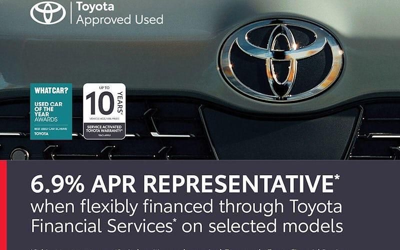 Used Toyota Yaris Hybrid Design 116 HP (85 kW) 2026 Hatchback