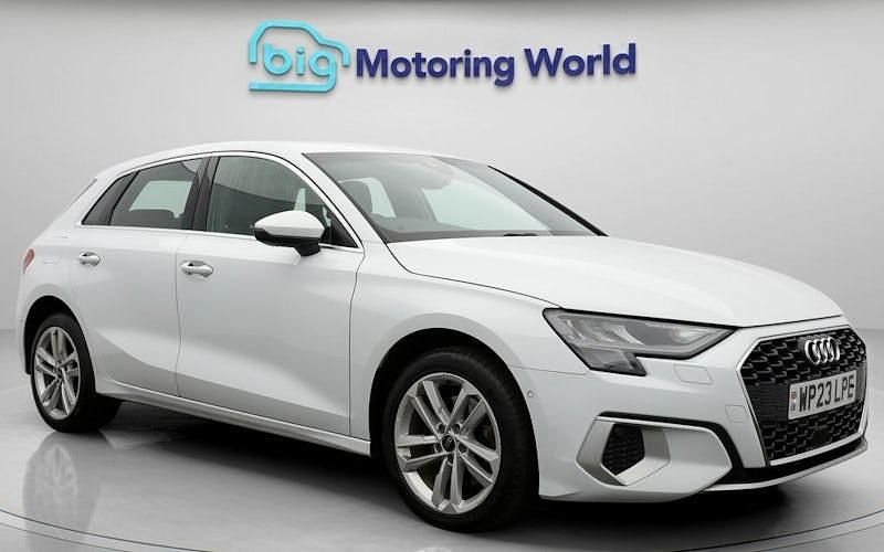 Used Audi A3 Sportback e-tron Sport 204 HP (150 kW) 2025 Hatchback