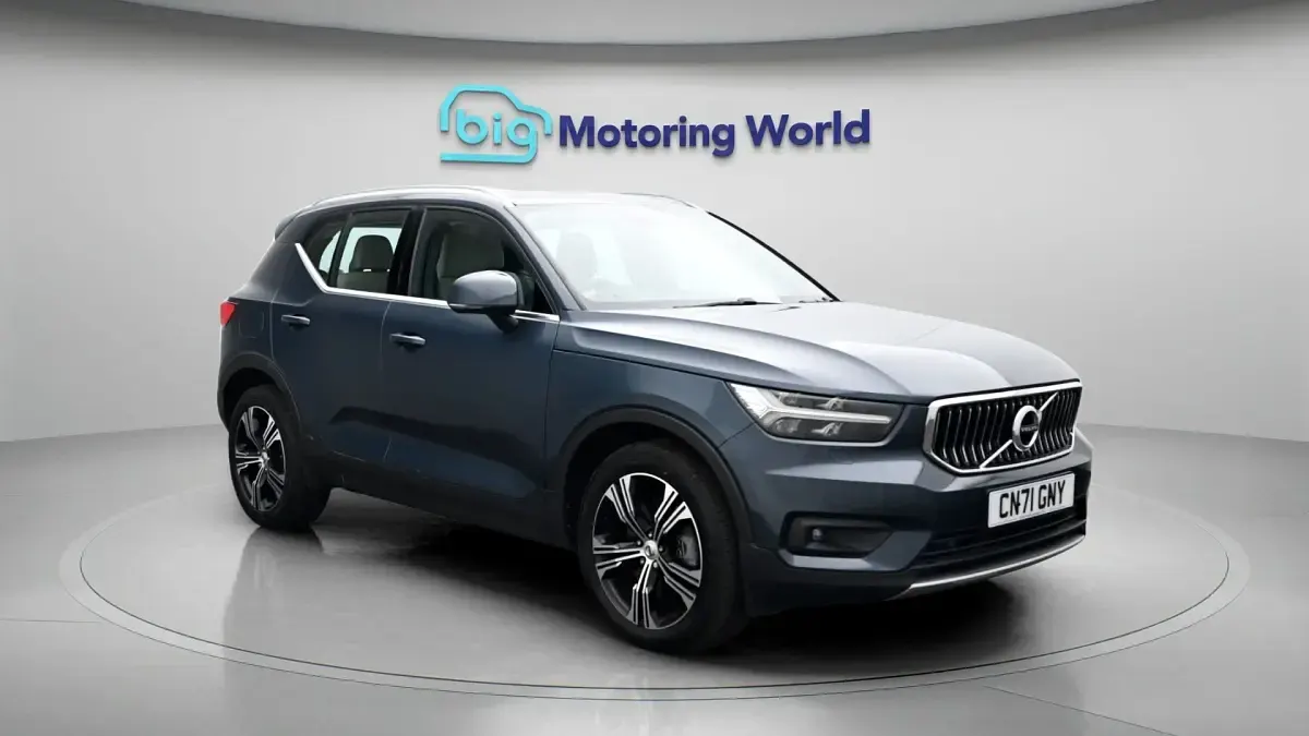 Used Volvo XC40 Inscription 262 HP (192 kW) 2021 SUV