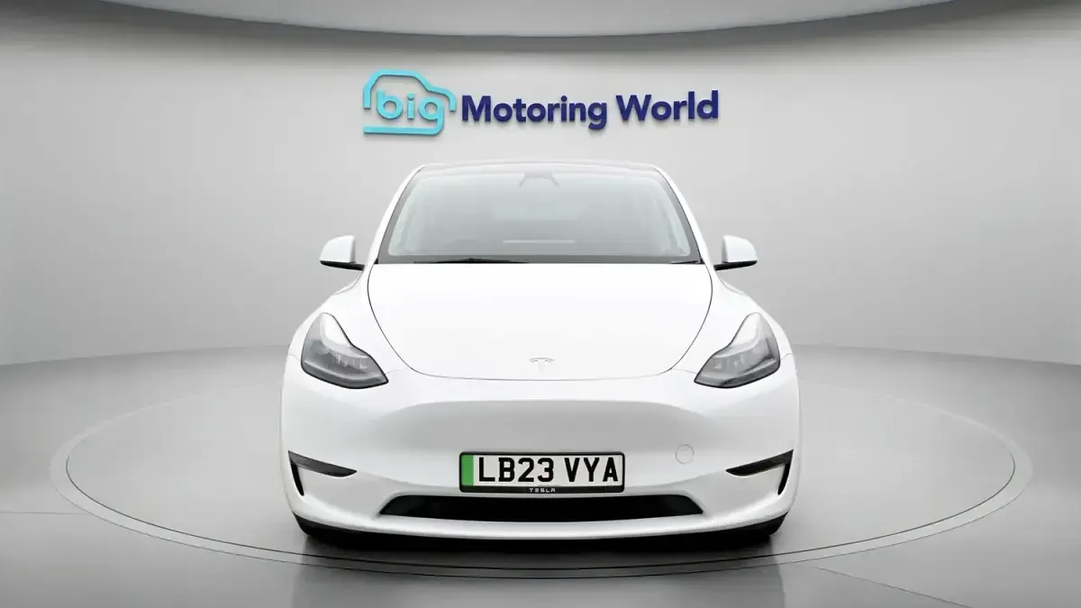 Used Tesla Model Y Long Range AWD 378 kW (514 HP) 2023 White SUV