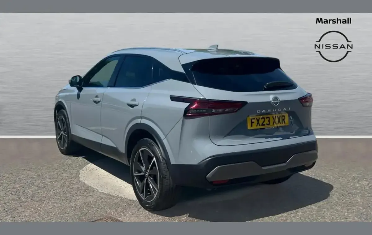 Used Nissan Qashqai Tekna 155 HP (114 kW) 2023 Grey SUV