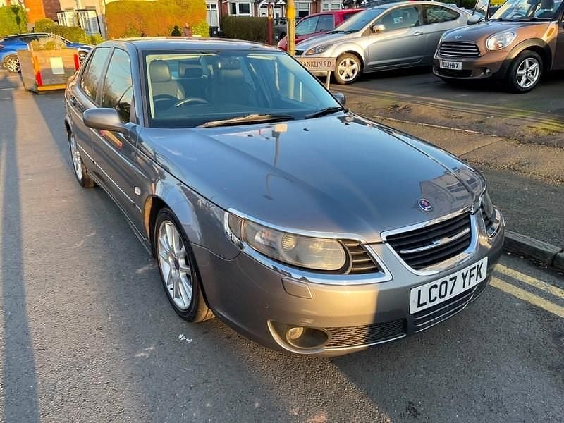 Usado Saab 9-5 Vector 185 HP (136 kW) 2007 Cinzento Sedan