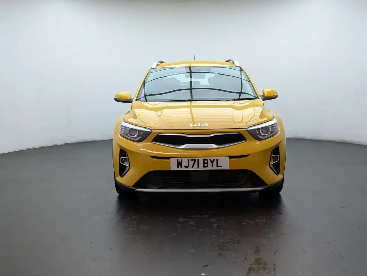 Used Kia Stonic 2021 Yellow SUV