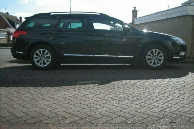 Used 2010 Citroën C5 Estate | £5,795 - Image 1/4