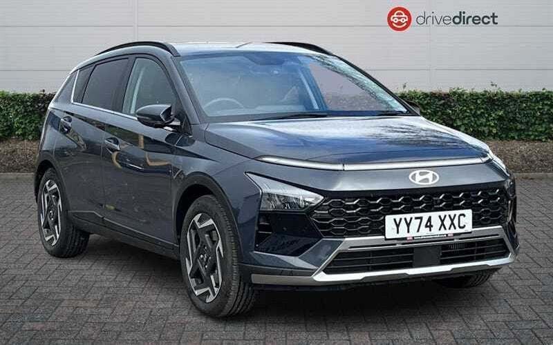 Pearl aurora grey Used 2024 Hyundai Bayon Premium SUV | £17,536 (Fair price) - Image 1/2