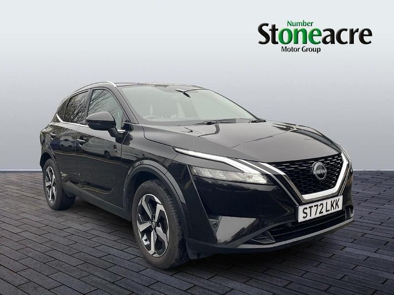 Black Used 2022 Nissan Qashqai N-Connecta SUV | £14,300 (Fair price) - Image 1/4