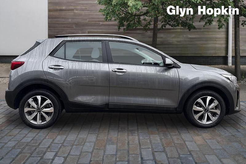 Used Kia Stonic 98 HP (72 kW) 2025 Grey SUV