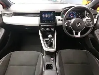 Used Renault Clio Version S 90 HP (66 kW) 2021 Orange Hatchback