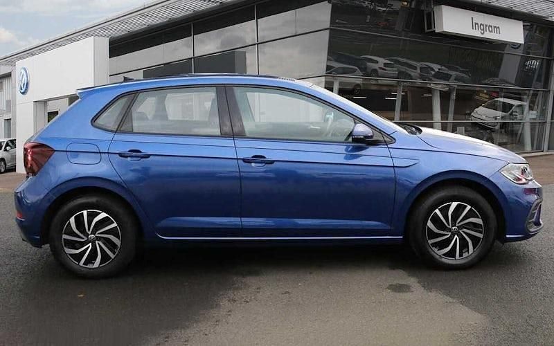 Used VW Polo Life 80 HP (58 kW) 2025 Hatchback