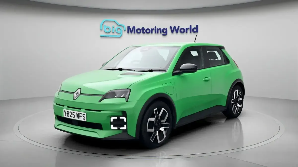 Used Renault 5 E-Tech Evolution 88 kW (121 HP) 2025