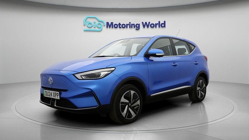 Used MG ZS SE 130 kW (177 HP) 2023 Blue SUV