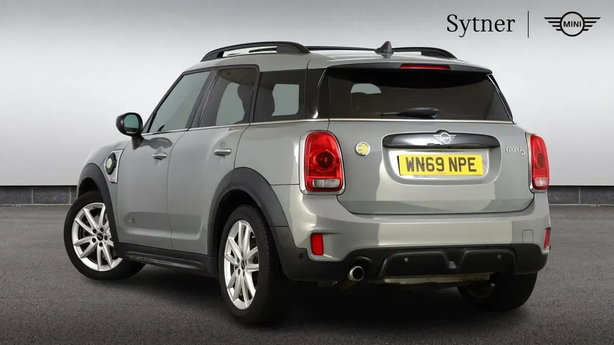 Used Mini Cooper S Countryman Sport 221 HP (162 kW) 2019 Grey SUV