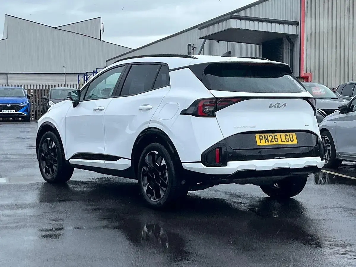 Used Kia Sportage GT-Line 235 HP (172 kW) 2026 White SUV