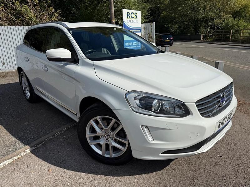 White Used 2017 Volvo XC60 SE Lux SUV | £16,799 (A bit pricey) - Image 1/3