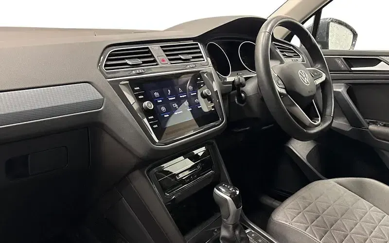 Used VW Tiguan Life 150 HP (110 kW) 2023 SUV