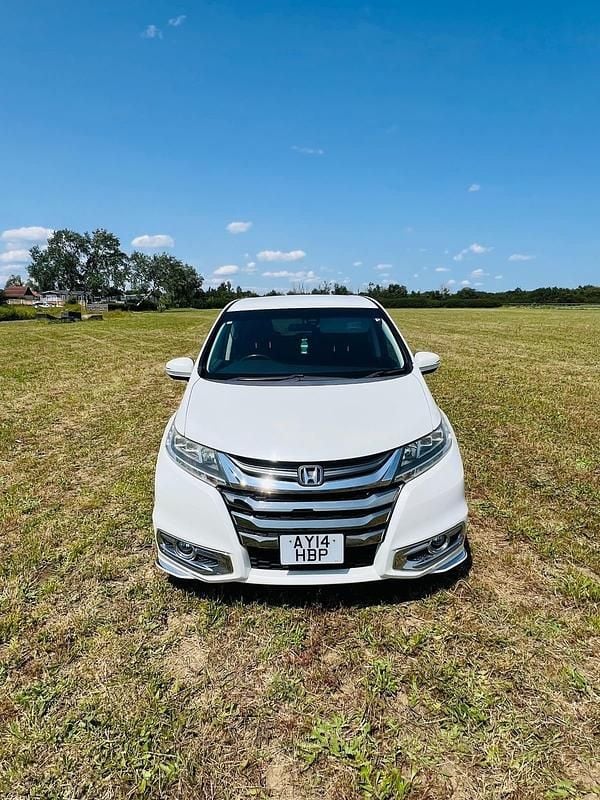 White Used 2024 Honda Odyssey MPV | £11,750 (Fair price) - Image 1/4