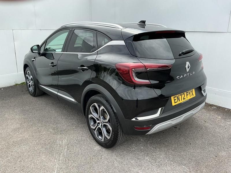 Used Renault Captur Techno 91 HP (66 kW) 2023 Black SUV