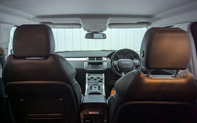 Used Land Rover Range Rover evoque SE 180 HP (132 kW) 2018 Hatchback