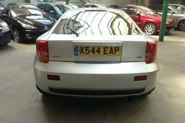 Used Toyota Celica 140 HP (102 kW) 2000 Hatchback