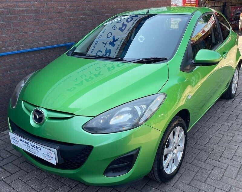 Green Used 2011 Mazda 2 Hatchback | £2,495 (Fair price) - Image 1/4
