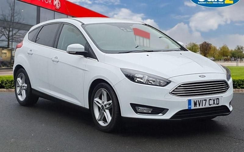Begagnad Ford Focus Titanium 120 HK (88 kW) 2017 Halvkombi