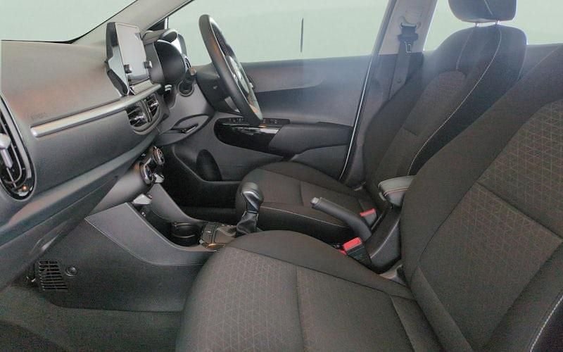 Used Kia Picanto 67 HP (49 kW) 2024 Hatchback