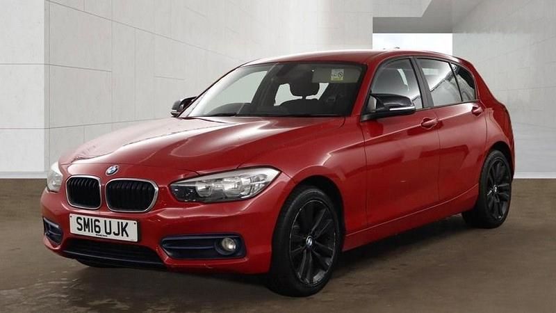 Used BMW 116 Sport Line 116 HP (85 kW) 2016 Red Hatchback