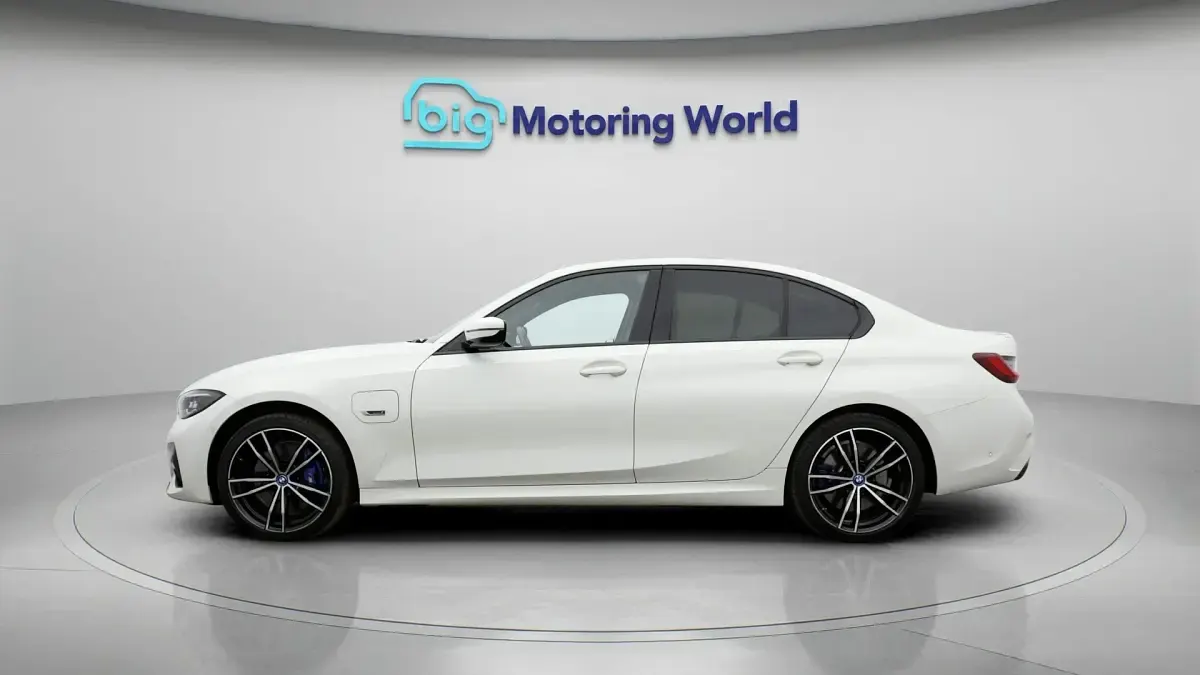 Used BMW 330 M Sport 288 HP (211 kW) 2021 Sedan