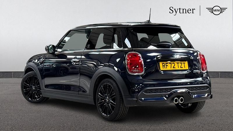 Used Mini Cooper S Exclusive 176 HP (129 kW) 2023 Black Hatchback