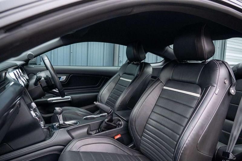 Usado Ford Mustang Fastback 460 CV (338 kW) 2023 Negro Coupe