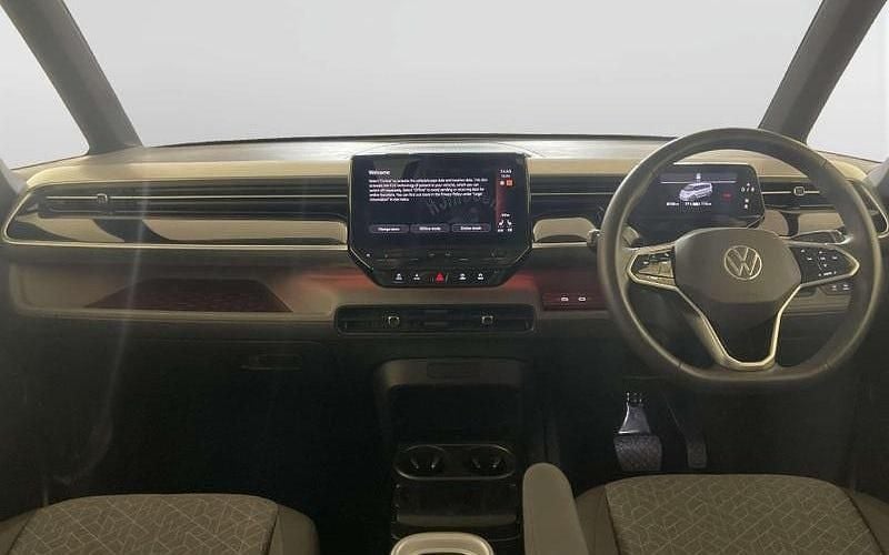 Used VW ID. Buzz Pro 150 kW (204 HP) 2023 MPV