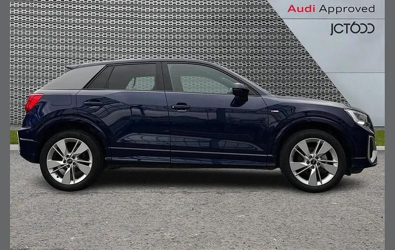 Used Audi Q2 S-Line 115 HP (84 kW) 2024 Black SUV