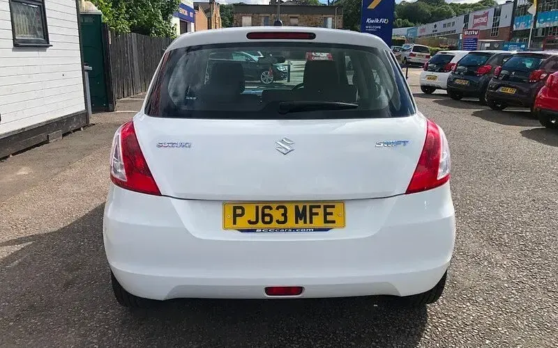 Used Suzuki Swift SZ3 94 HP (69 kW) 2016 Hatchback