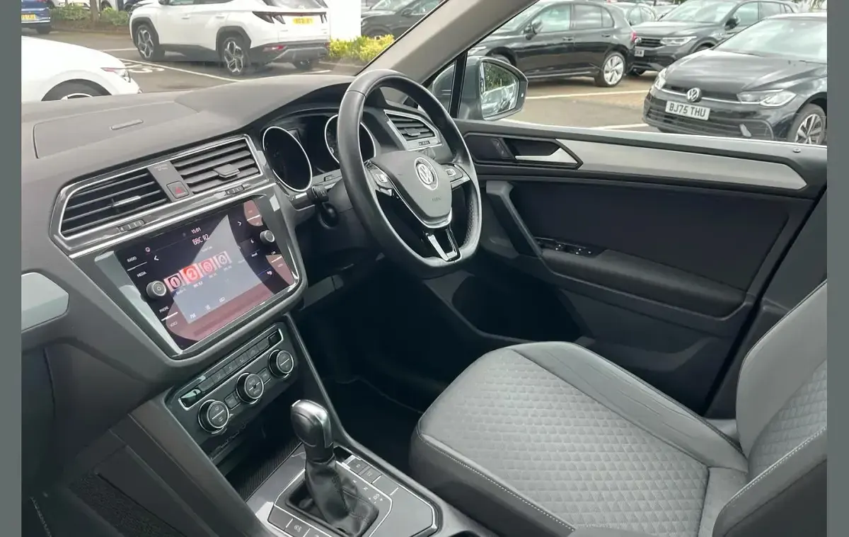 Used VW Tiguan Match 150 HP (110 kW) 2020 Grey SUV