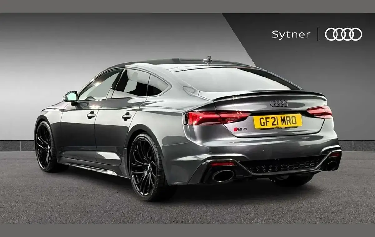 Begagnad Audi RS5 Design 450 HK (330 kW) 2021 Grå Sportkupé