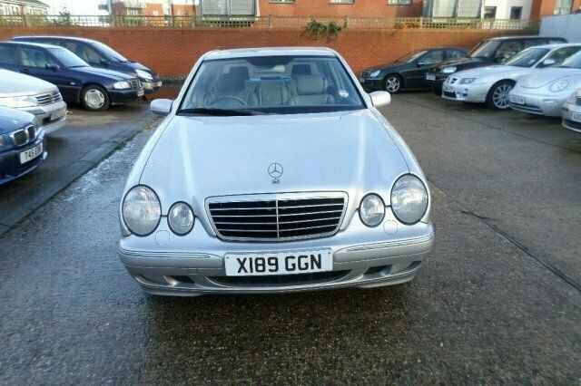 Used 2001 Mercedes E200 Classic Sedan | £1,295 - Image 1/4