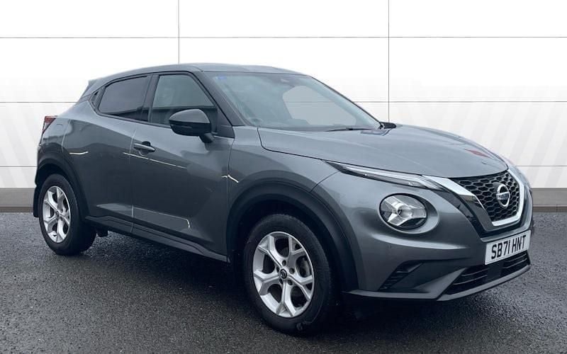 Used Nissan Juke N-Connecta 114 HP (83 kW) 2022 Grey SUV