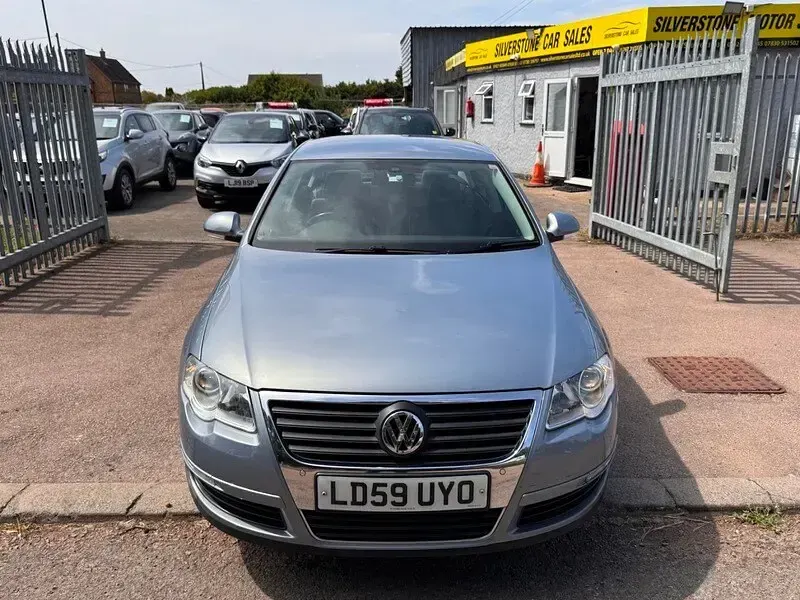 Used VW Passat Highline 2009 Grey Sedan