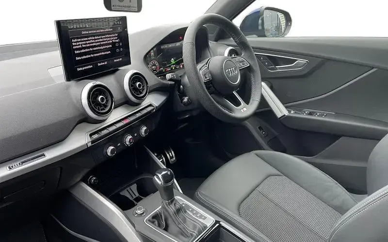Novo Audi Q2 S-Line 150 HP (110 kW) 2025 SUV