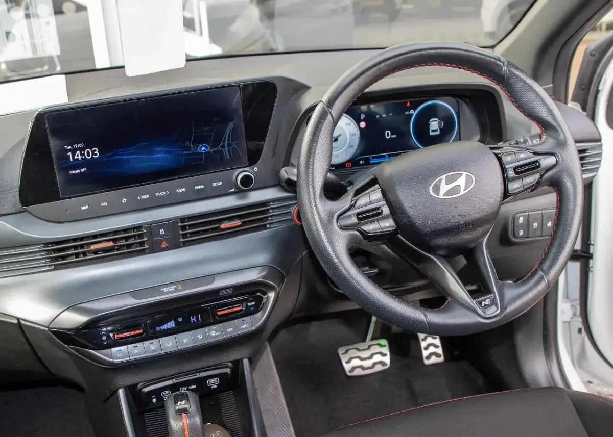 Used Hyundai i20 N Line 99 HP (72 kW) 2024 White Hatchback