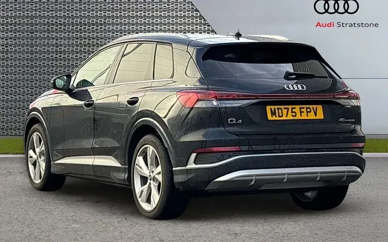 New Audi Q4 e-tron S-Line 210 kW (286 HP) 2025 Black SUV
