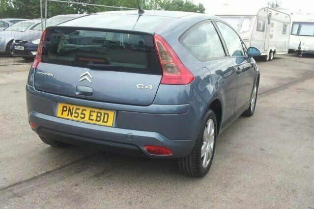 Used Citroën C4 90 HP (66 kW) 2006 Hatchback