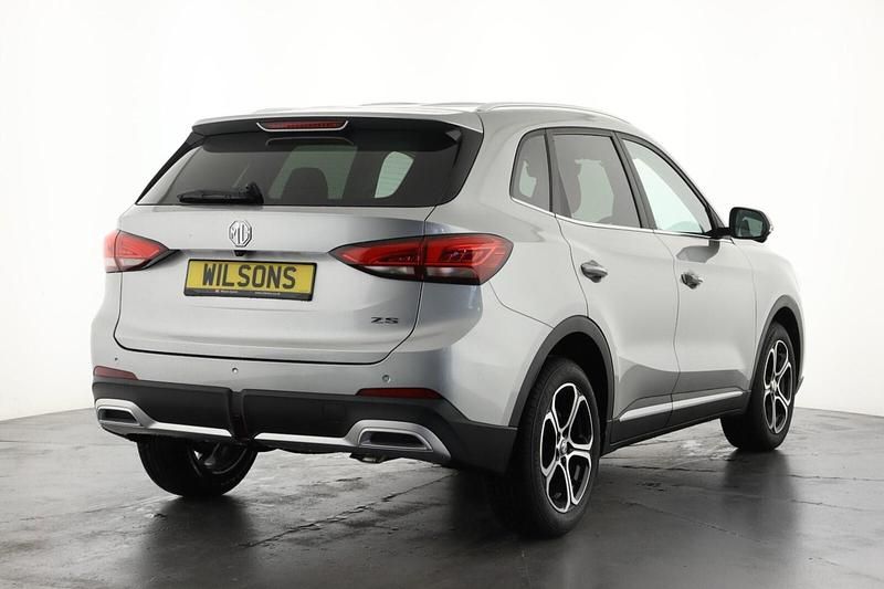 New MG ZS SE 2026 SUV