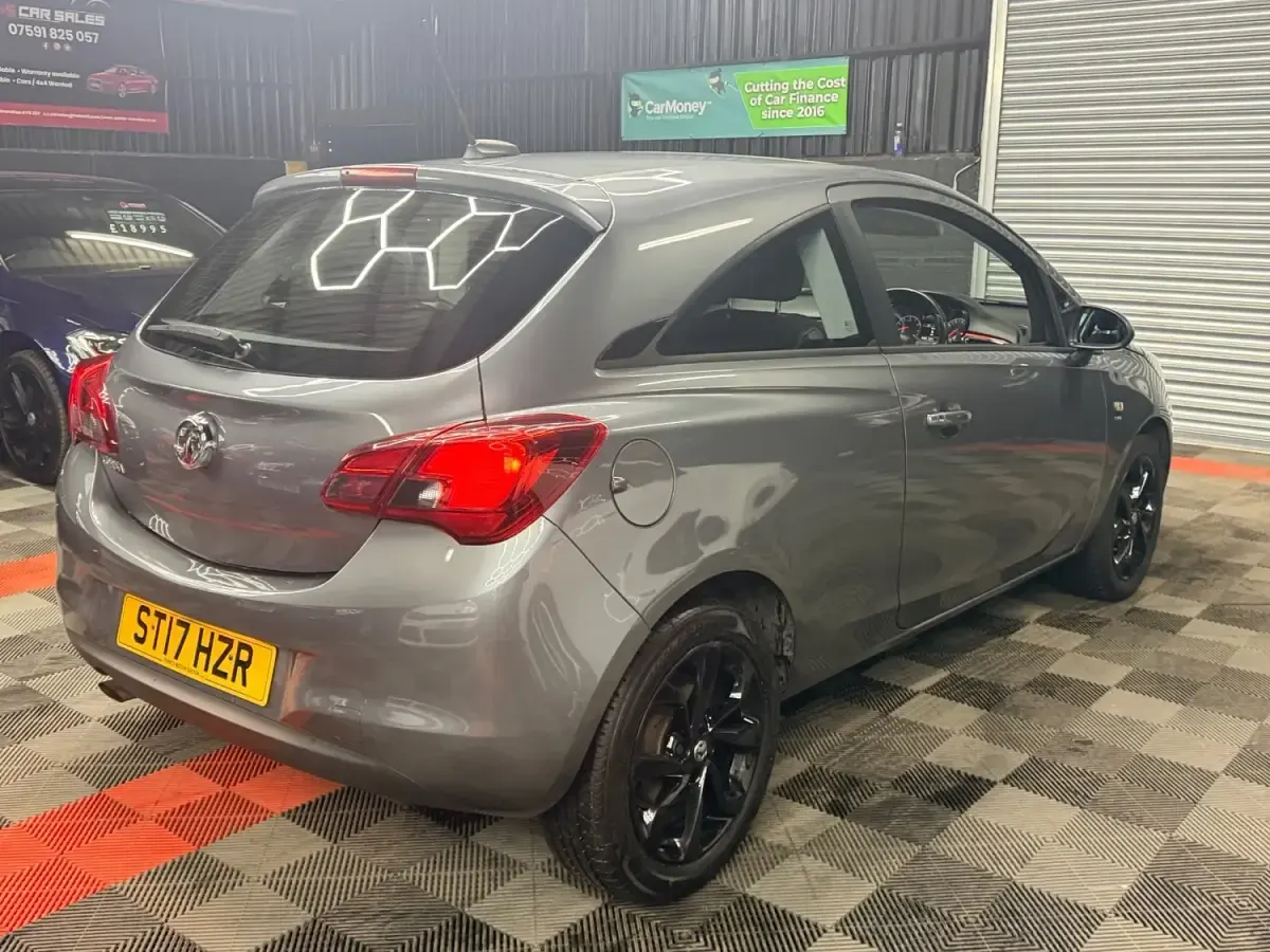 Second-hand Vauxhall Corsa SRi 75 CP (55 kW) 2017 Gri Hatchback