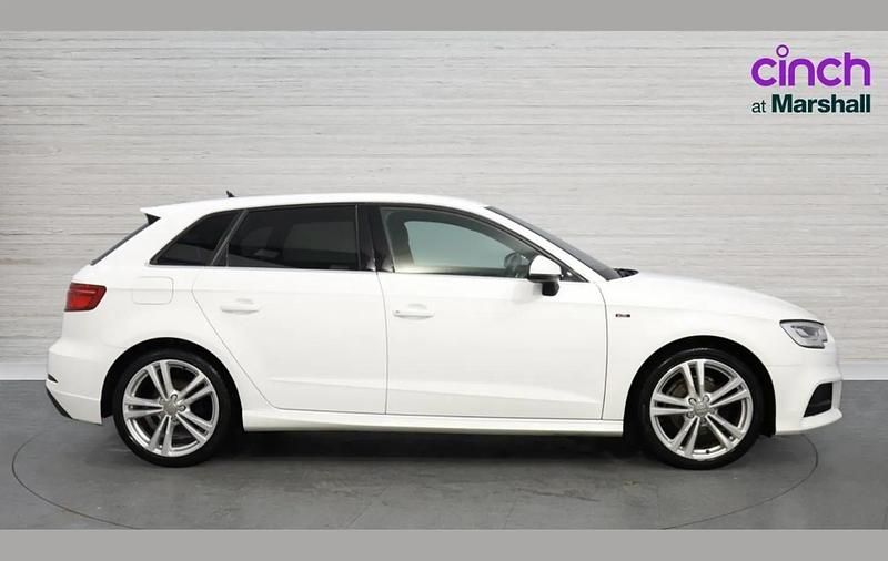 Used Audi A3 S-Line 147 HP (108 kW) 2020 White Hatchback