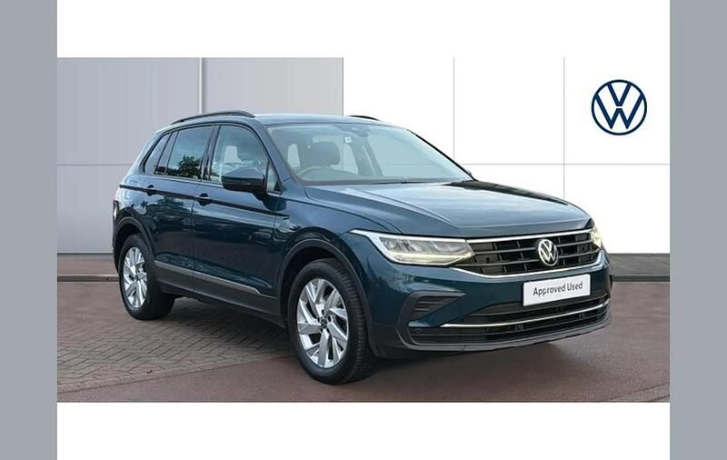 Used VW Tiguan Life 150 HP (110 kW) 2021 Blue SUV