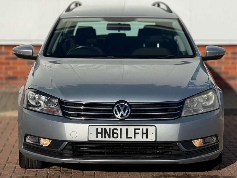 Used VW Passat S 140 HP (102 kW) 2012 Silver Estate