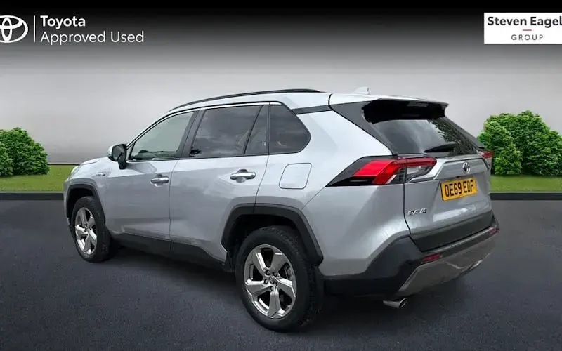 Used Toyota RAV4 Hybrid 218 HP (160 kW) 2025 SUV
