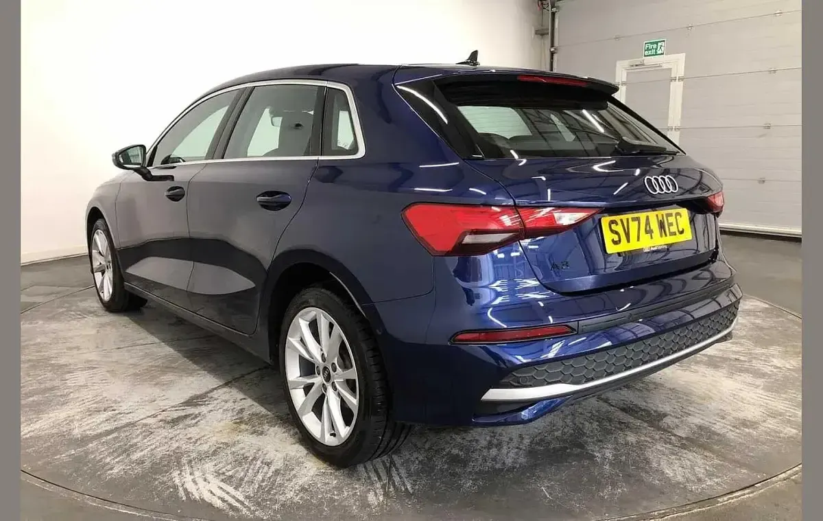 Used Audi A3 Sport 113 HP (83 kW) 2024 Blue Hatchback